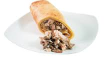 Блинчик с копченой курицей и грибами